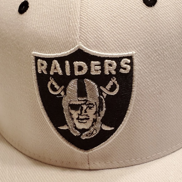 NFL Oakland Raiders hat cap New XL New, no tags - Picture 3 of 8